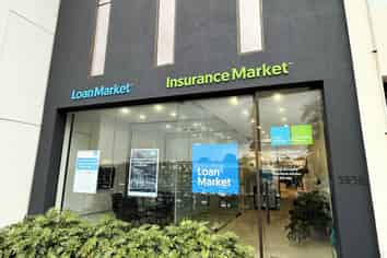 A RARE REMUERA OFFICE
