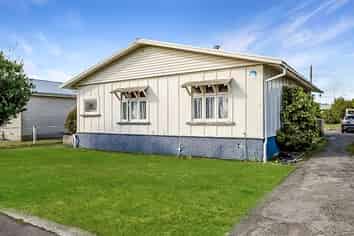 24 Thyra Street, Dannevirke