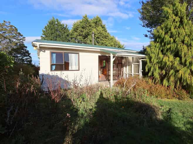 296 Flora Road East, Makarewa