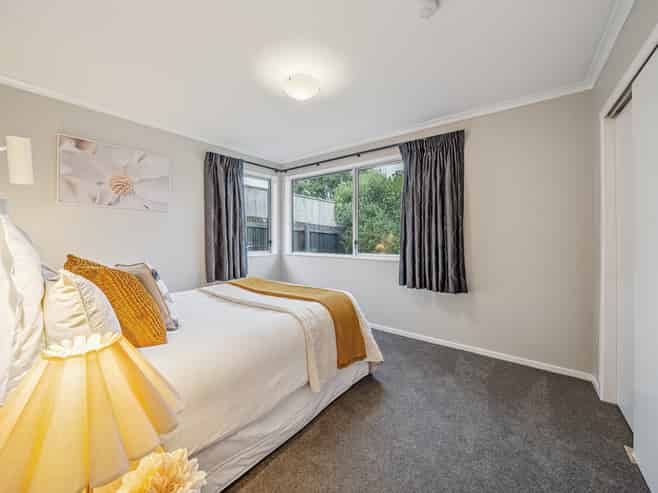 44 Waipounamu Drive, Kelson
