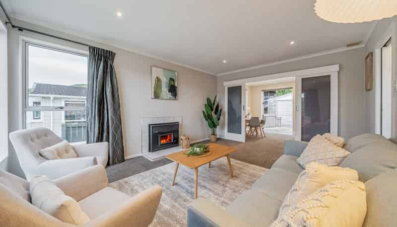44 Waipounamu Drive, Kelson
