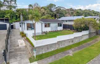 44 Waipounamu Drive, Kelson