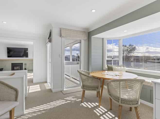 2/26 Aubrey Crescent, Rainbow Point