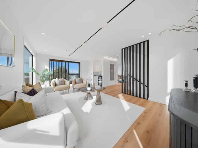 2 Rangitoto Terrace, Milford