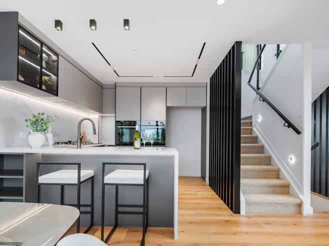 2 Rangitoto Terrace, Milford
