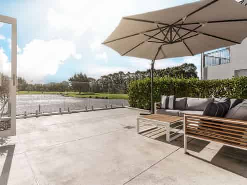 17/1 Rotoiti Lane, Northwood