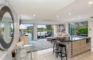 17/1 Rotoiti Lane, Northwood