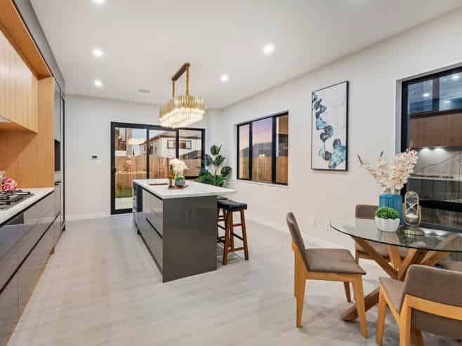 12 Woodacre Street, Flat Bush