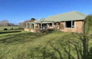 77 Johnstone Street, Tinwald