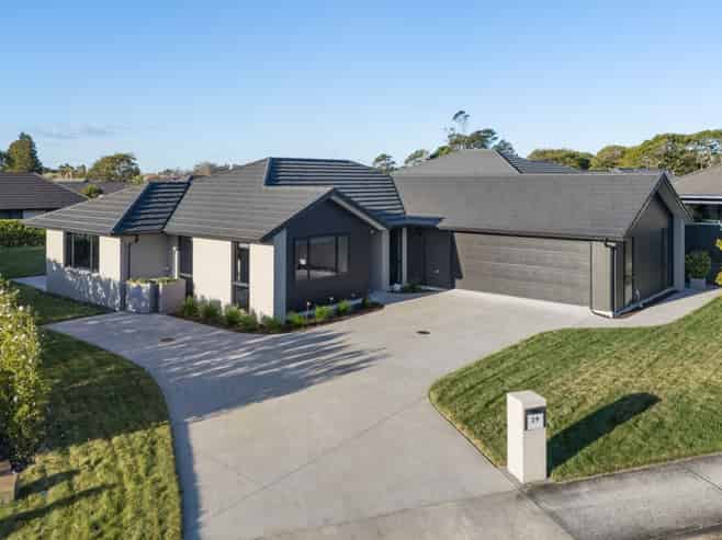 39 Arran Drive, Katikati