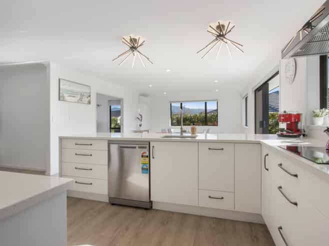 39 Arran Drive, Katikati