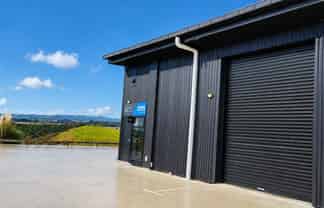 Modern industrial unit in prime Tauriko location