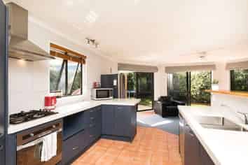 Auckland - Address withheld