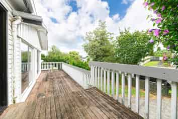 14 Laurel Street, Mount Albert