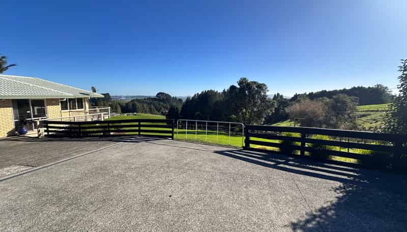 56 Burne Road, Waitoki