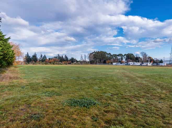 Buy one, buy both – Combined site area totals 13,126 sqm