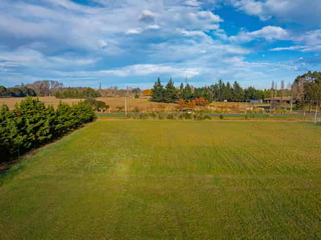 Buy one, buy both – Combined site area totals 13,126 sqm