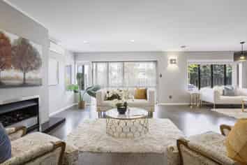 37 Rochester Crescent, Somerville