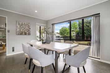 37 Rochester Crescent, Somerville
