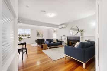 61 Salford Street, Newlands