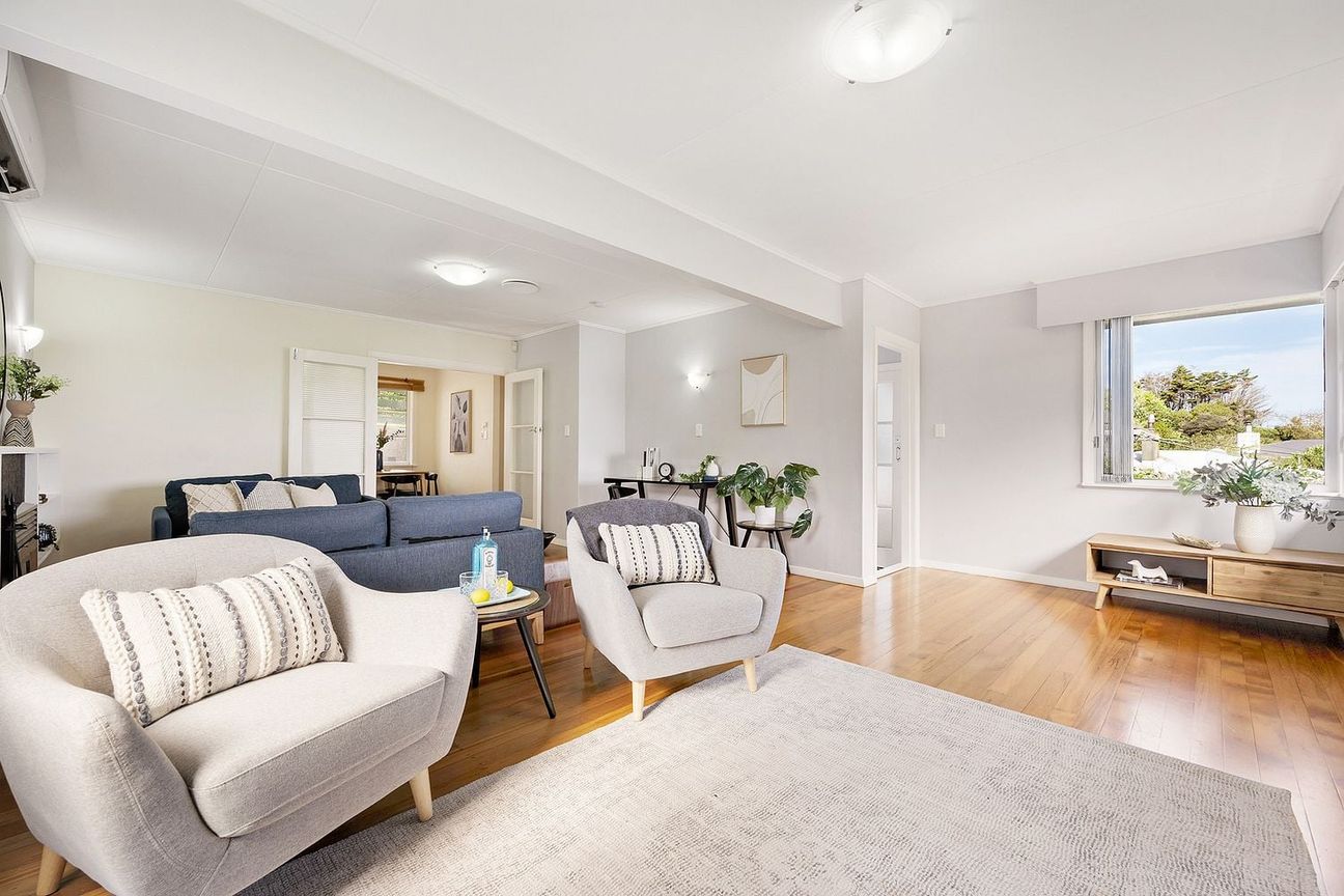 Newlands, Renovated 3 Bedrooms - Vista 5