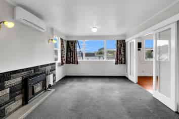 16 Milne Street, Hunterville