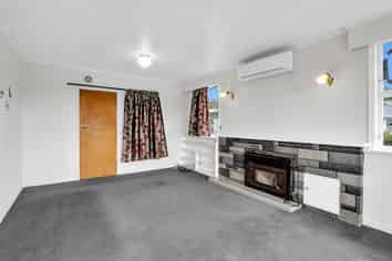 16 Milne Street, Hunterville