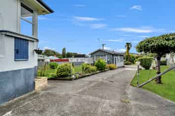 16 Milne Street, Hunterville