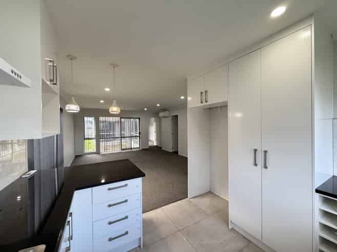 35 Matata Drive, Takanini