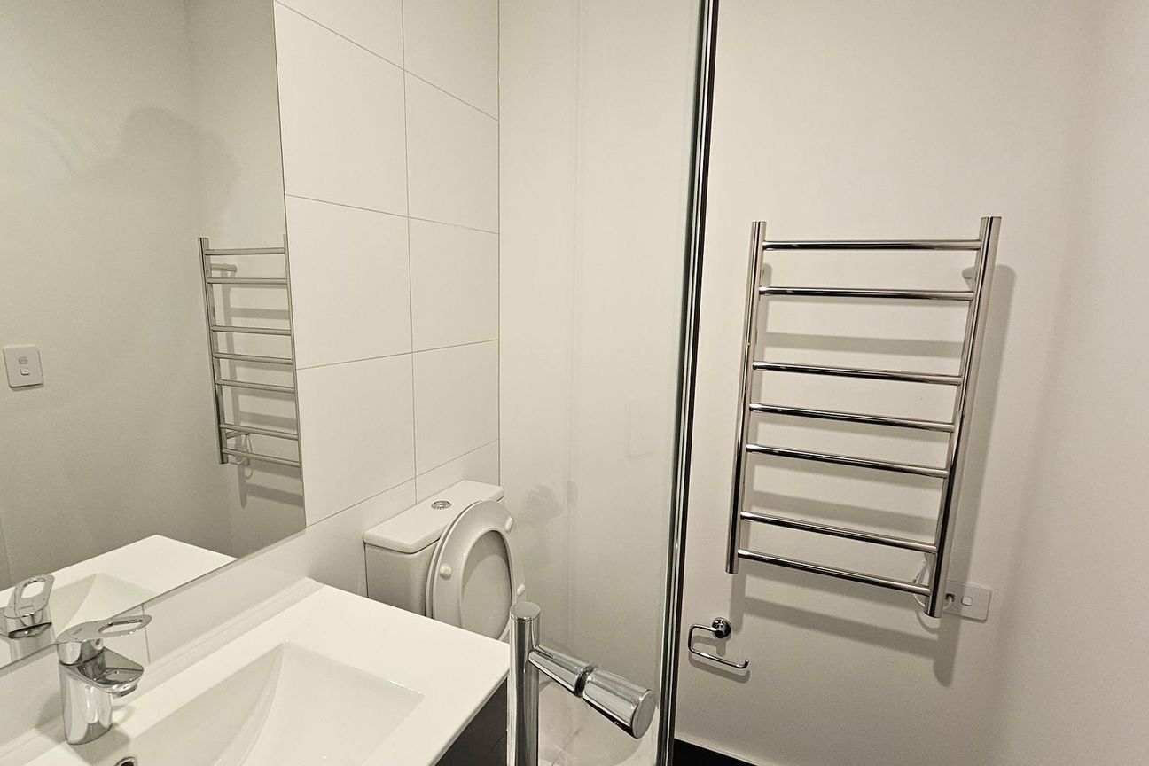 Modern Fully furnished apartment in Manukau City - Widok 4