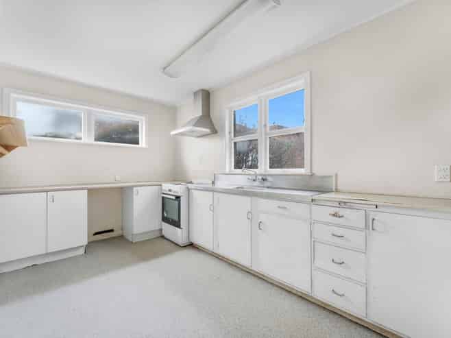 28 Marion Avenue, Mount Roskill