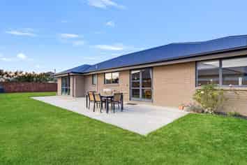 12 Lloyds Close, Rolleston