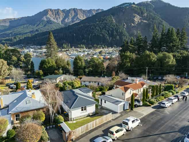3 Brisbane Street, Queenstown