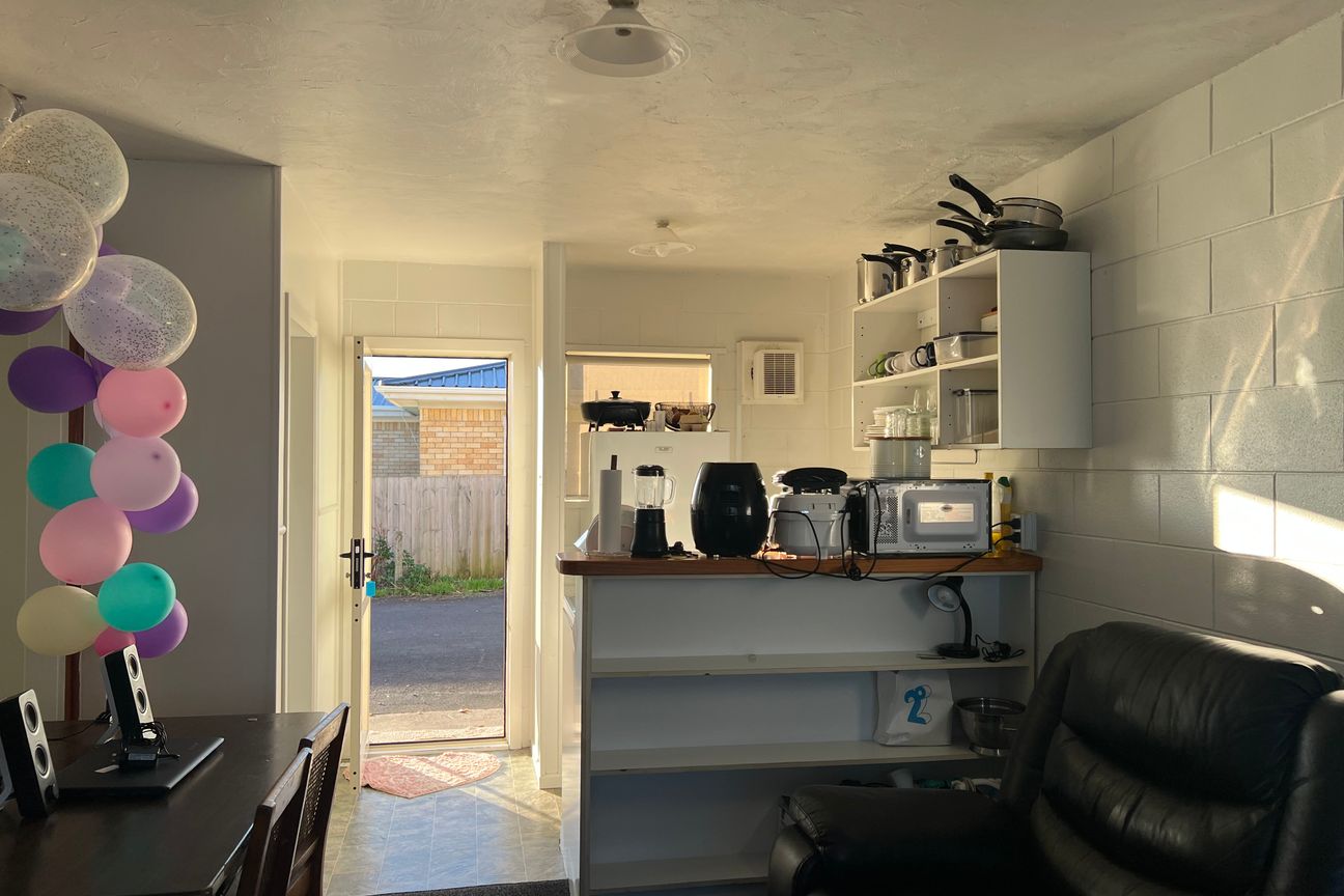 1-bedroom downstairs unit for rent! - Widok 3