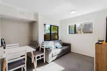 G04/17 Vialou Street, Hamilton Central