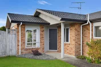 87 Riverside Drive, Waiuku