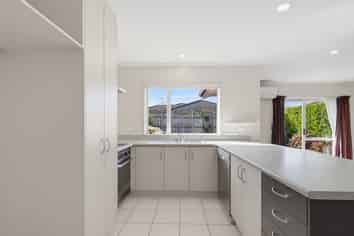 87 Riverside Drive, Waiuku
