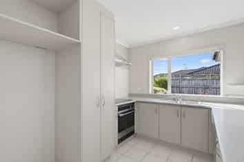 87 Riverside Drive, Waiuku