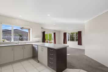 87 Riverside Drive, Waiuku