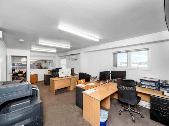 4,466M² FREEHOLD SITE - HEAVY INDUSTRY
