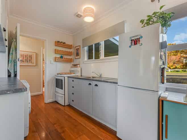 2/56 Golf Road, Tahunanui