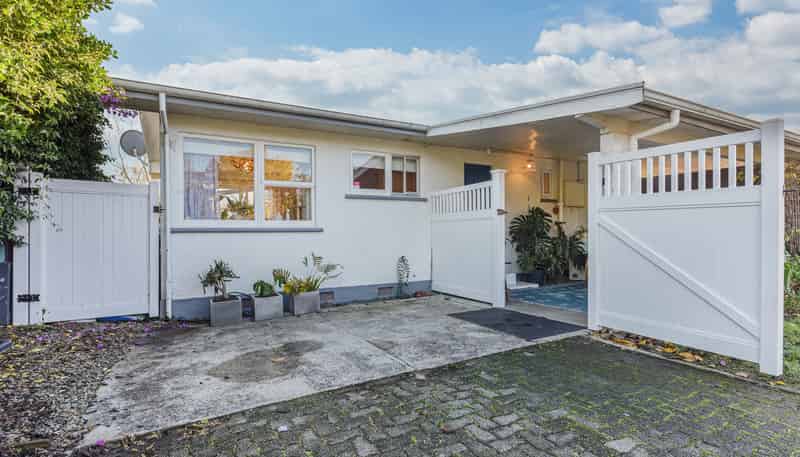 2/56 Golf Road, Tahunanui