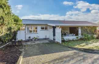 2/56 Golf Road, Tahunanui