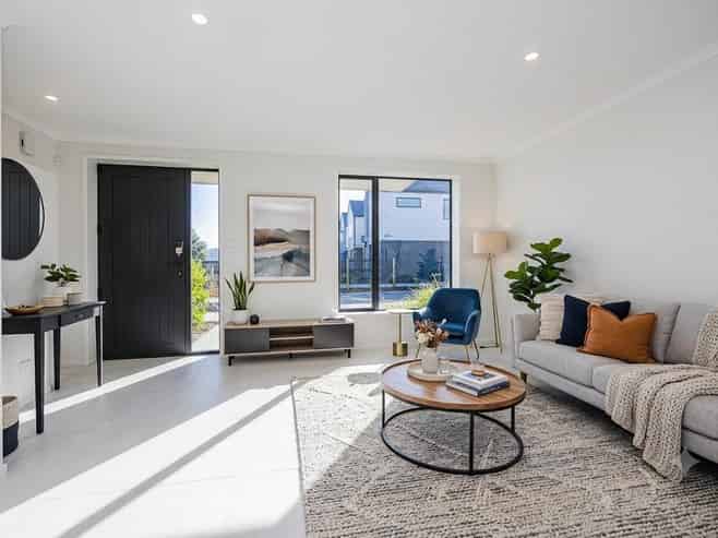 15 Paapaakiri Loop, Takanini