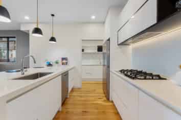 9 Coastview Lane, Long Bay