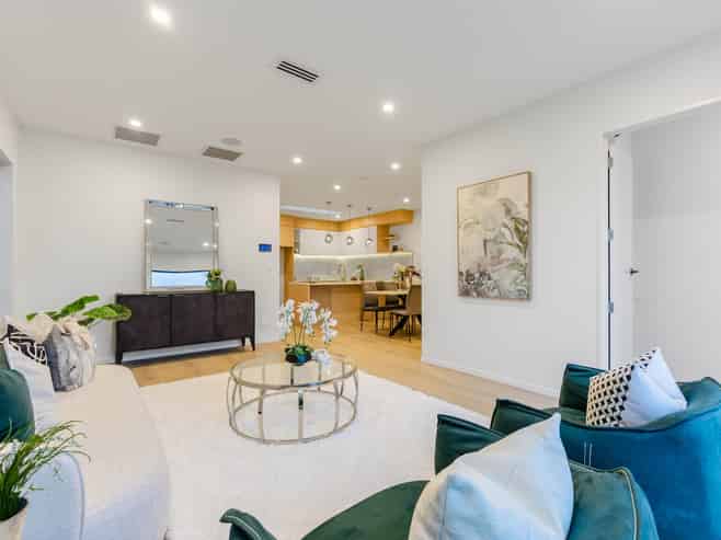 8 Moko Road, Orewa