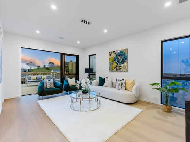 8 Moko Road, Orewa