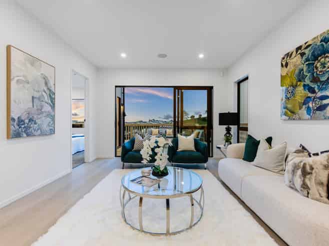 8 Moko Road, Orewa
