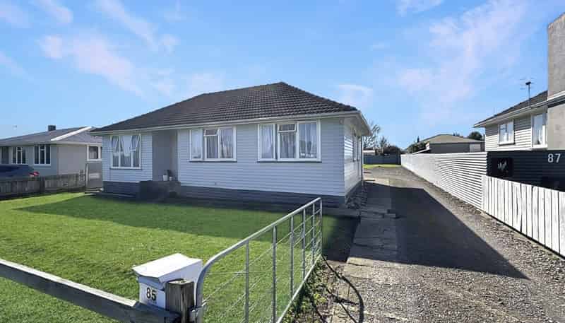 85 Grey Street, Shannon