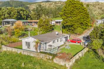 136 Florida Road, Ohau